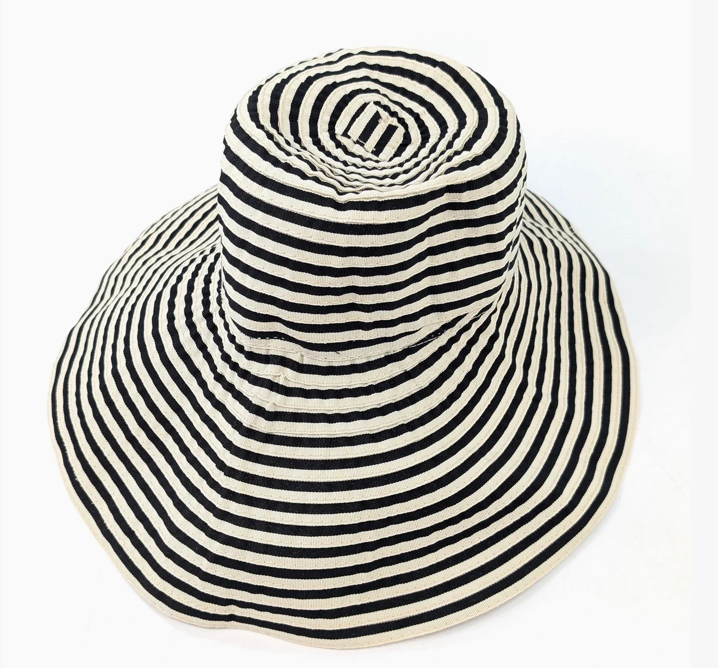 Black & Cream Striped Foldable Sun Hat - Image 3